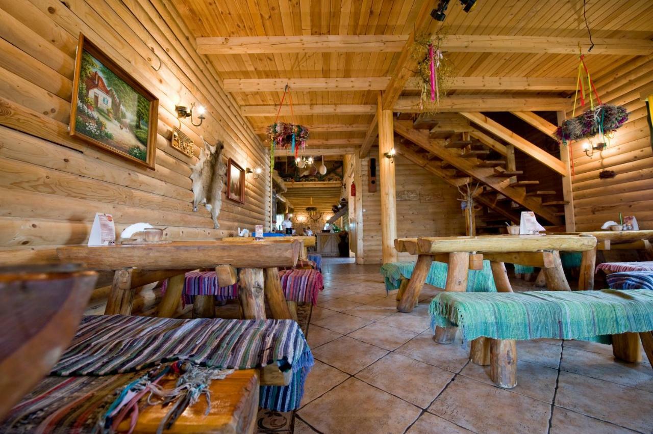 Karczma Biesiadna Bed & Breakfast Dalnia Eksteriør bilde