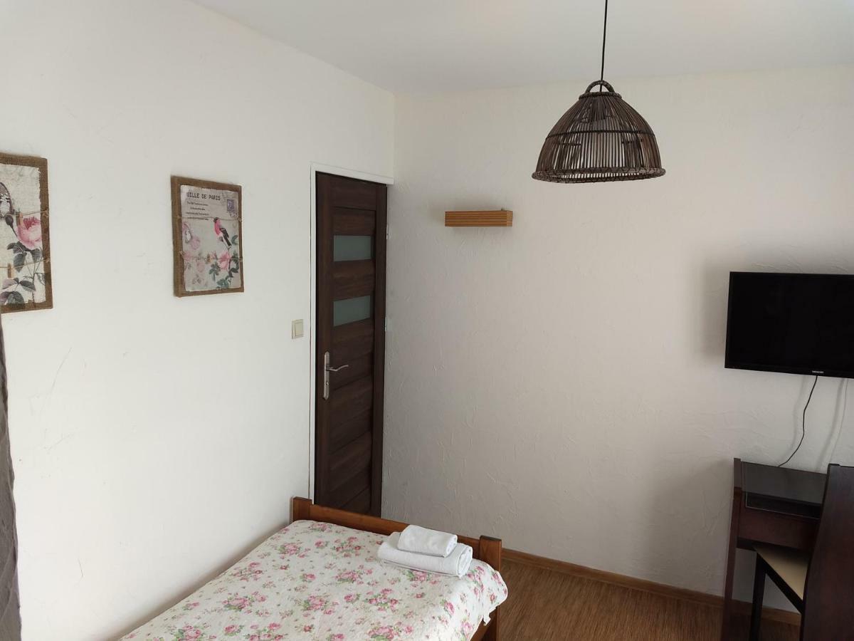Karczma Biesiadna Bed & Breakfast Dalnia Eksteriør bilde
