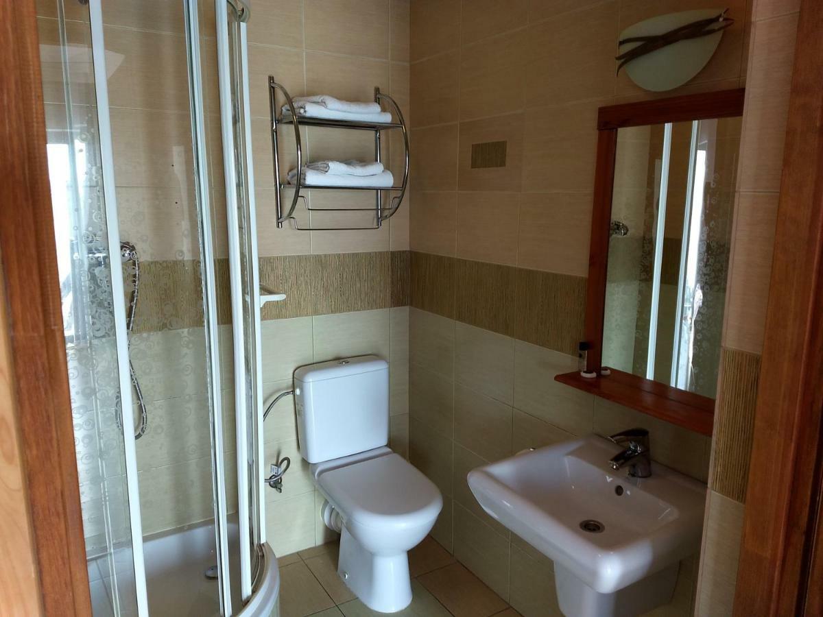 Karczma Biesiadna Bed & Breakfast Dalnia Eksteriør bilde